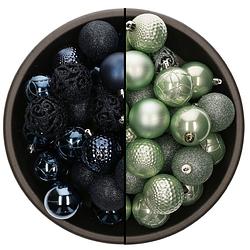 Foto van 74x stuks kunststof kerstballen mix van donkerblauw en mintgroen 6 cm - kerstbal