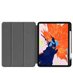 Foto van Just in case tri-fold apple ipad pro 12,9 inch (2020) book case met pencil houder zwart