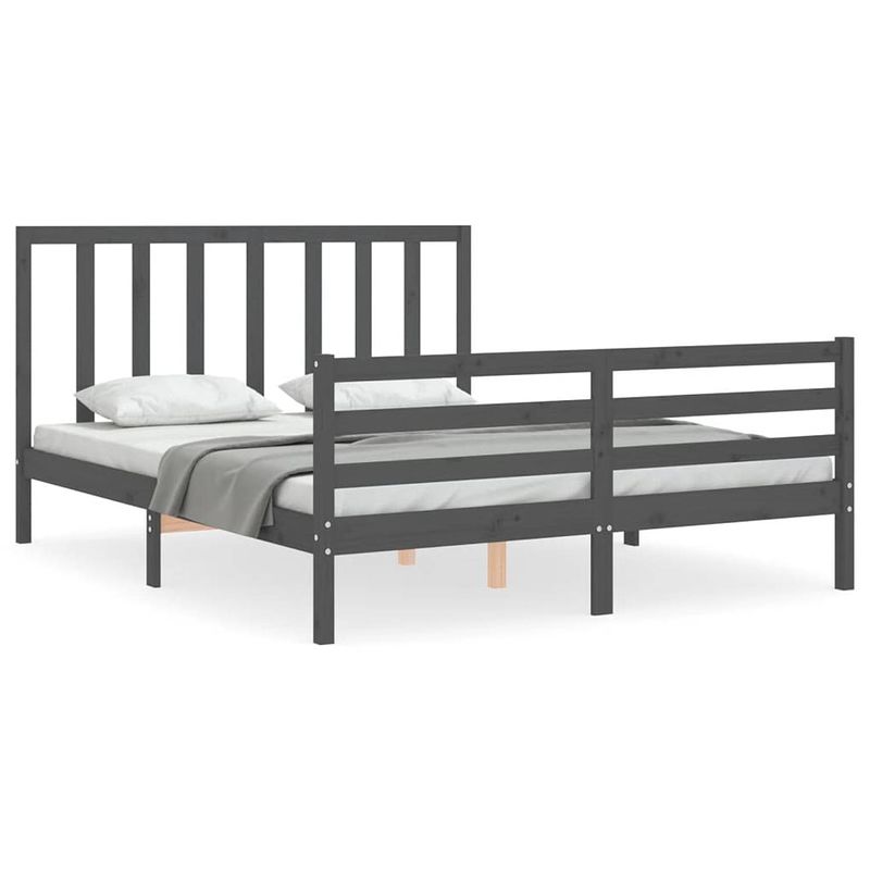 Foto van The living store massief grenenhouten bedframe - bed - 205.5 x 165.5 x 100 cm - multiplex lattenbodem - grijs