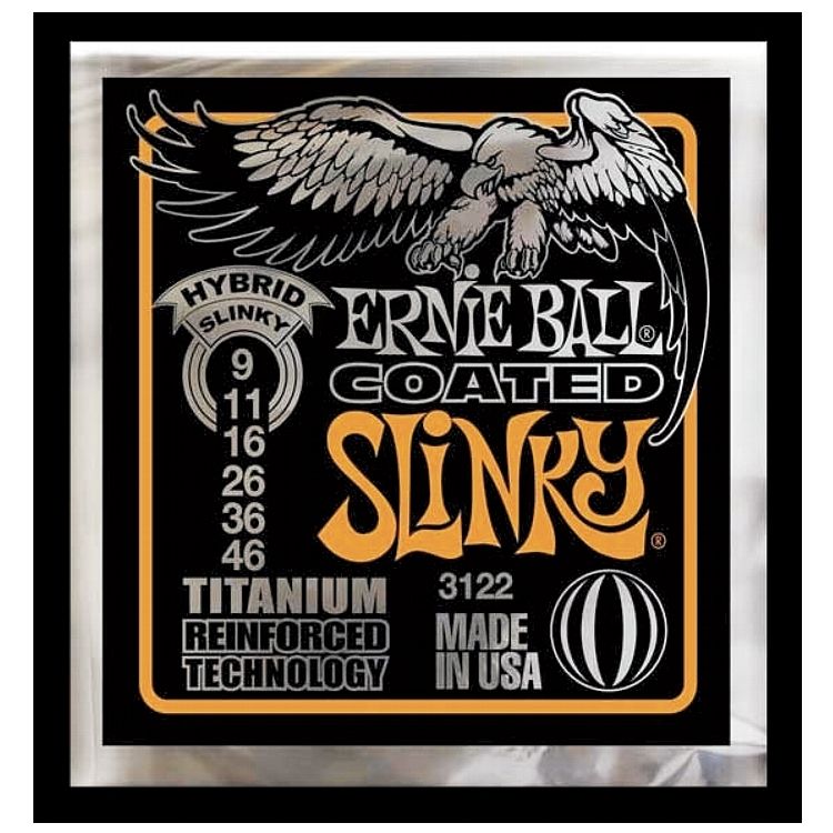 Foto van Ernie ball 3122 coated hybrid slinky 09 - 46 snarenset