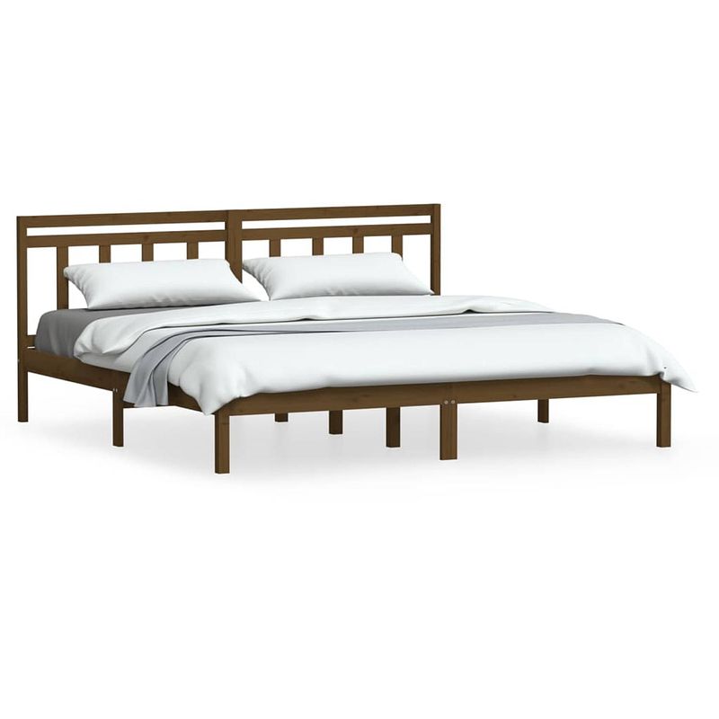 Foto van The living store bedframe rustiek grenenhout - super king (180x200 cm) - honingbruin