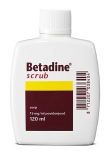 Foto van Betadine scrub 120ml