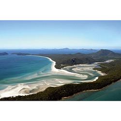 Foto van Dimex aerial view of beach vlies fotobehang 375x250cm 5-banen