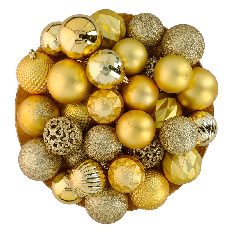 Foto van Giftsome - 60 kerstballen - goud - kerstdecoratie mix - kerstboom versiering - plastic
