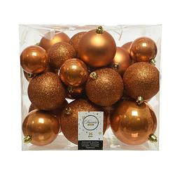 Foto van 26x stuks kunststof kerstballen cognac bruin (amber) 6-8-10 cm glans/mat/glitter - kerstbal