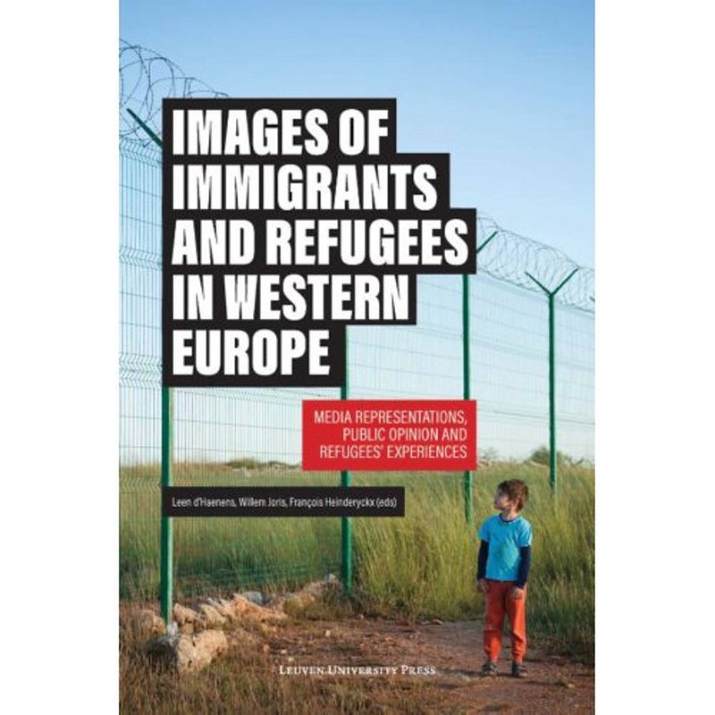 Foto van Images of immigrants and refugees