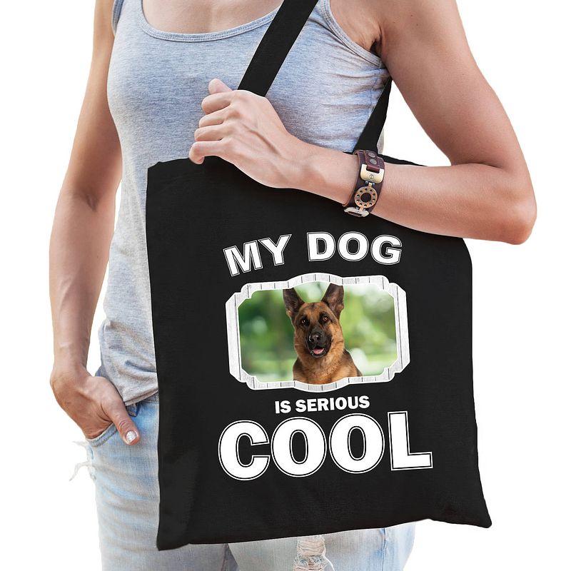 Foto van Katoenen tasje my dog is serious cool zwart - duitse herder honden cadeau tas - feest boodschappentassen