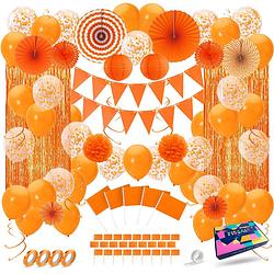Foto van Fissaly® 108 stuks nederland oranje decoratie set - feest versiering met ballonnen, vlaggetjes & slinger - koningsdag