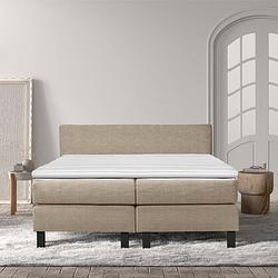 Foto van 2-persoons boxspring cloud chill - deluxe - beige 140x210 cm - pocketvering - inclusief topper - dekbed-discounter.nl