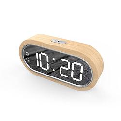 Foto van Attalos digitale wekker - twee alarmen - hout - dimbaar - usb & aaa batterij - voor volwassenen & kinderen - tafelklok -