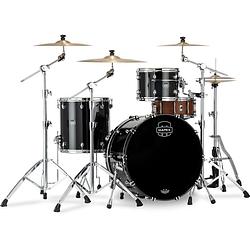 Foto van Mapex se446xhpb saturn evo. hybrid rock powerhouse piano black 3d. shellset