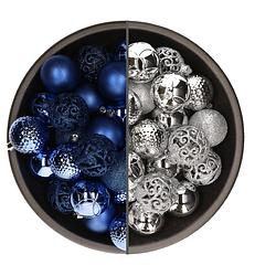 Foto van 74x stuks kunststof kerstballen mix van kobalt blauw en zilver 6 cm - kerstbal