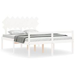 Foto van The living store bed - massief grenenhout - 205.5 x 155.5 x 81 cm - wit