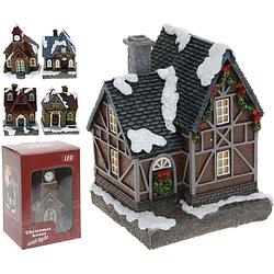 Foto van 5x verschillende polystone kersthuisjes/kerstdorpje huisjes met verlichting 13,5 cm - kerstdorpen