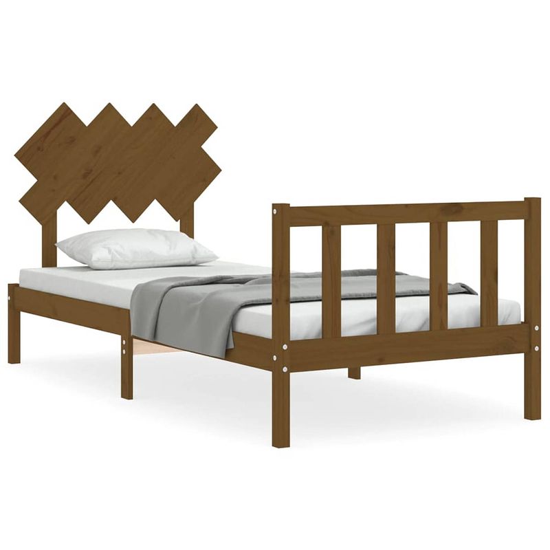 Foto van The living store bedframe massief grenenhout - honingbruin - 205.5 x 95.5 x 81 cm - multiplex lattenbodem