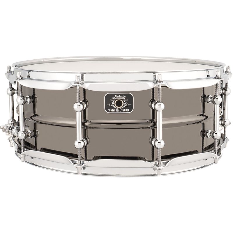 Foto van Ludwig lu5514c chrome-plated 14x5.5 inch universal metal snaredrum