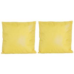 Foto van 2x bank/sier kussens voor binnen en buiten in de kleur geel 45 x 45 cm - sierkussens