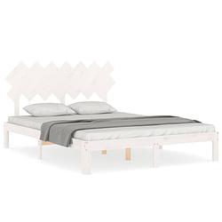 Foto van The living store bedframe - massief grenenhout - multiplex lattenbodem - 203.5 x 153.5 x 81 cm - wit