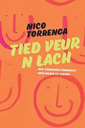 Foto van Tied veur n lach - nico torrenga - paperback (9789056157555)