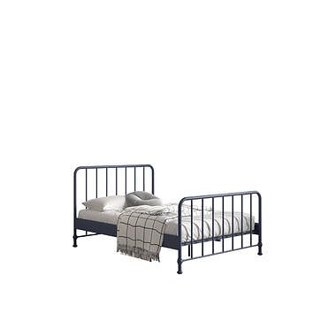 Foto van Vipack bed bronxx - denim blauw - 140x200 cm - leen bakker