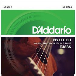 Foto van D'saddario ej88s nyltech snarenset voor sopraan ukelele