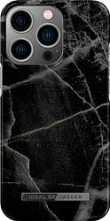 Foto van Ideal of sweden black thunder apple iphone 14 pro back cover