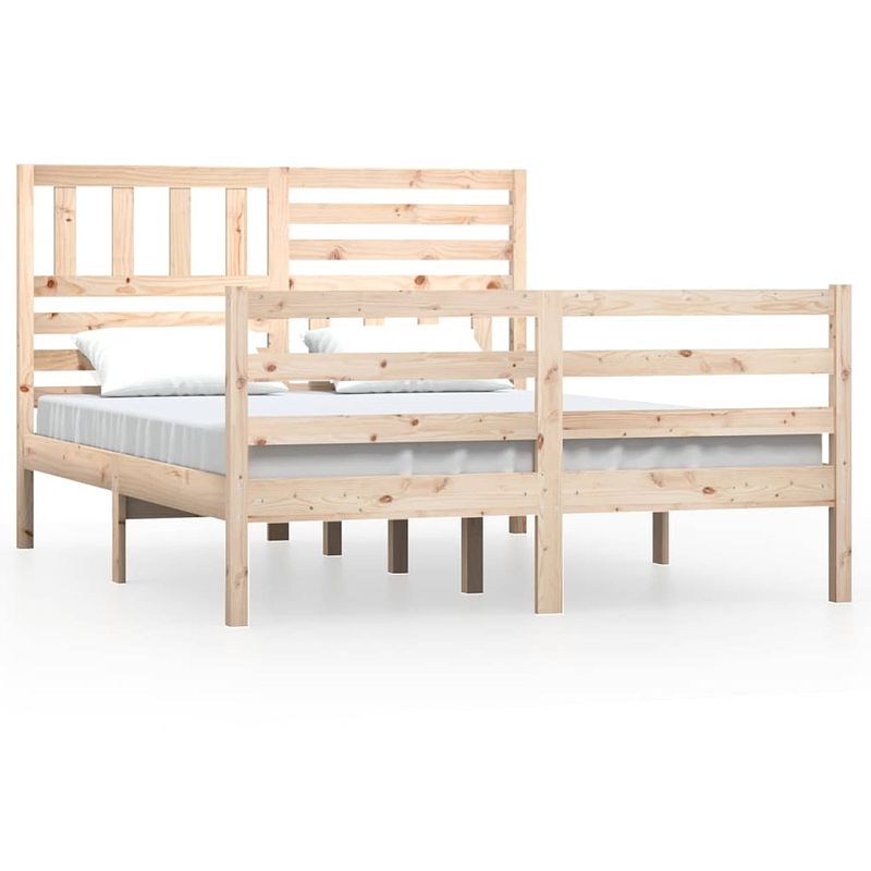 Foto van The living store bedframe grenenhout - 160 x 200 cm - massief hout