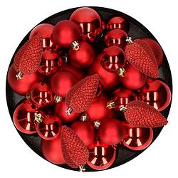 Foto van Kerstversiering kunststof kerstballen rood 6-8-10 cm pakket van 50x stuks - kerstbal