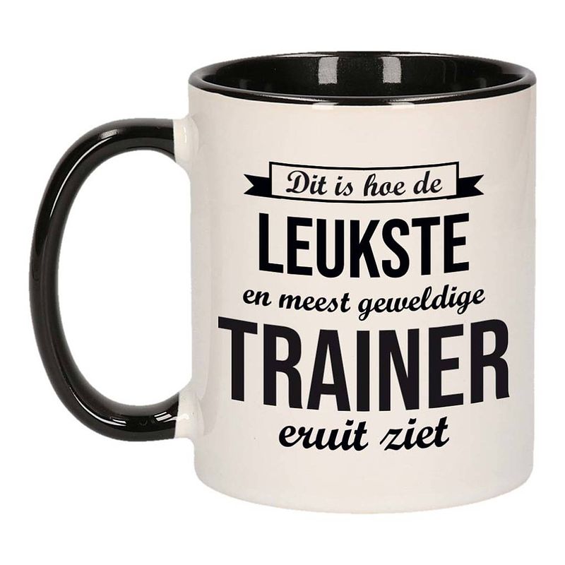 Foto van Leukste en meest geweldige trainer cadeau koffiemok / theebeker wit en zwart 300 ml - feest mokken