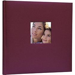 Foto van Zep - linnen fotoalbum rood met venster, 40 pagina's wit, 24x24 cm - ou242420