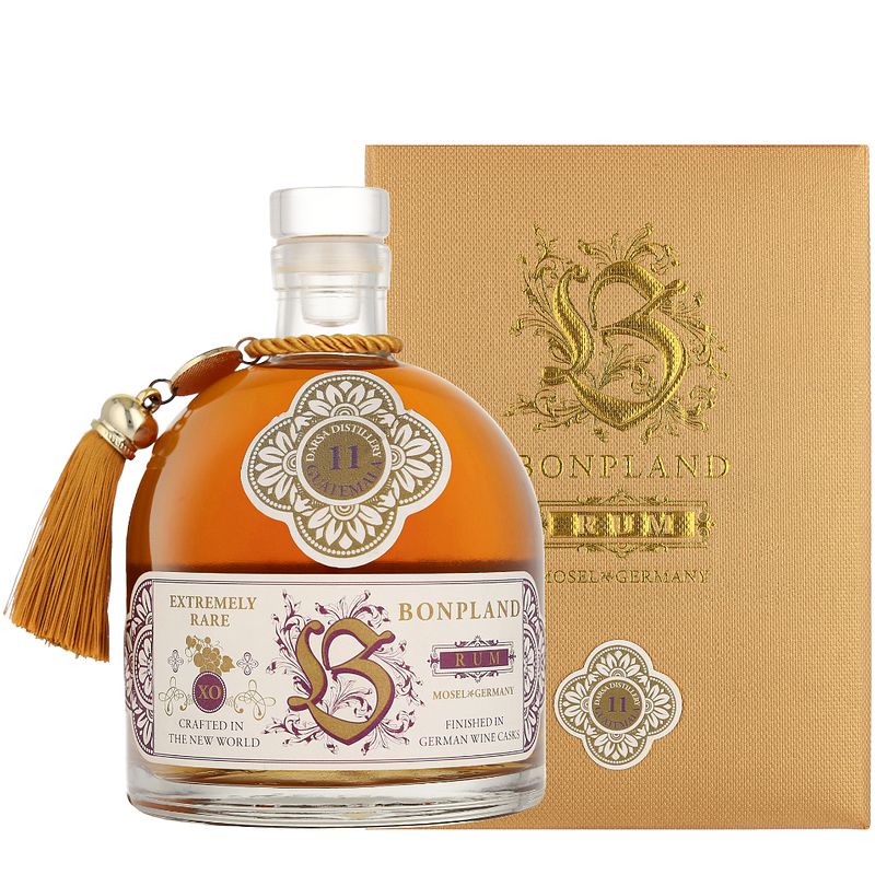 Foto van Bonpland 11 years darsa distillery 50cl rum + giftbox