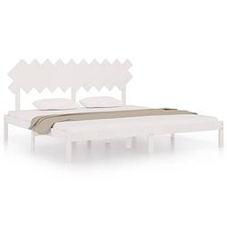 Foto van Vidaxl bedframe massief hout wit 200x200 cm