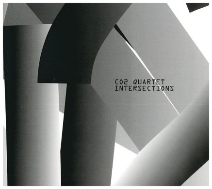 Foto van Intersections - cd (5413905300543)