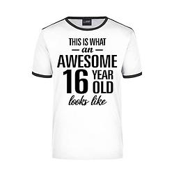 Foto van Awesome 16 year / 16 jaar wit/zwart ringer cadeau t-shirt voor heren s - feestshirts