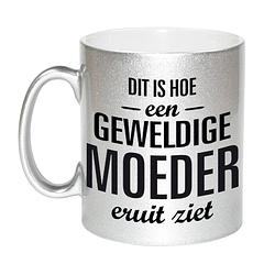 Foto van Zilveren geweldige moeder cadeau koffiemok / theebeker 330 ml - feest mokken