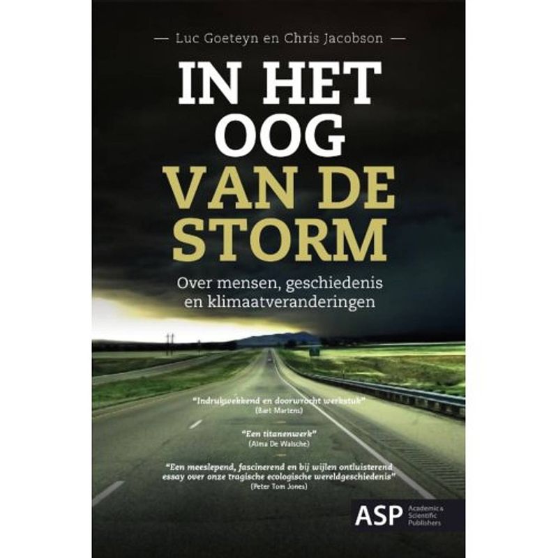 Foto van In het oog van de storm