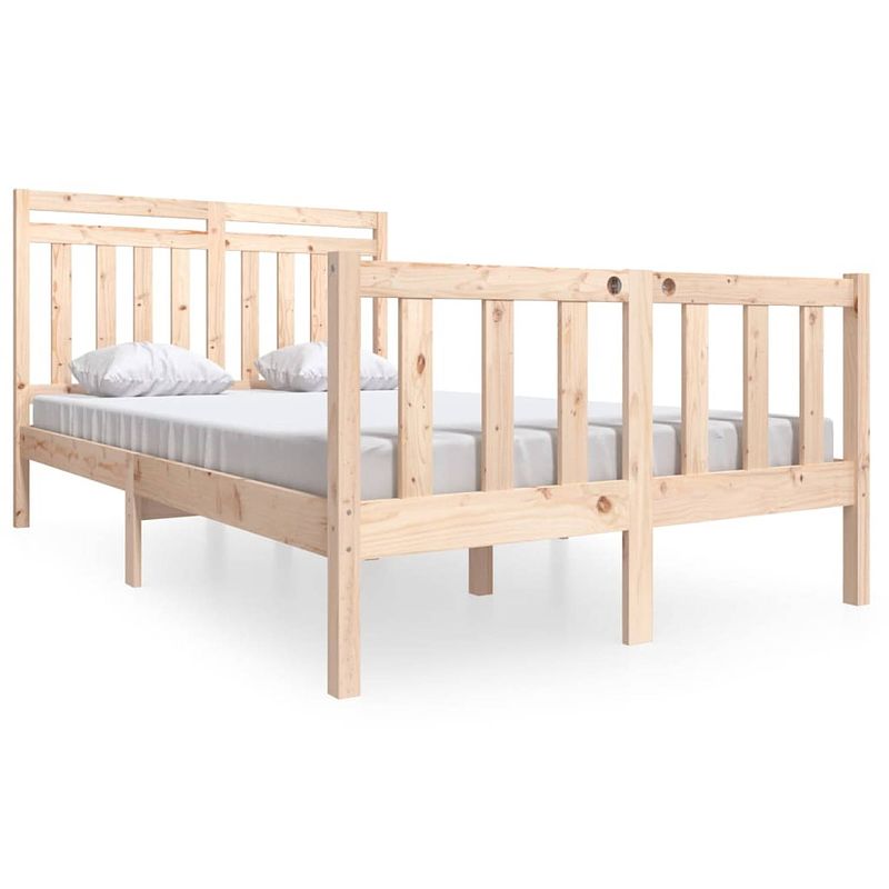 Foto van Vidaxl bedframe massief hout 120x190 cm 4ft small double