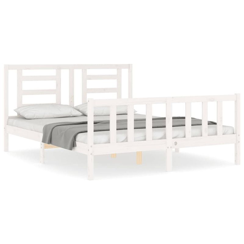 Foto van The living store bedframe grenenhouten - wit - 205.5 x 165.5 x 100 cm - multiplex lattenbodem