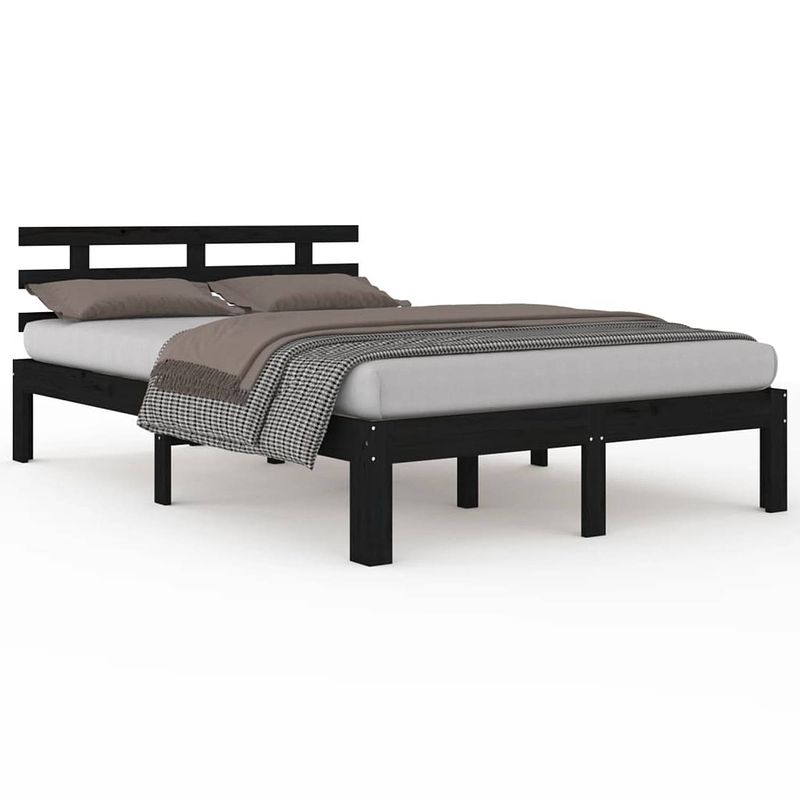 Foto van The living store bedframe massief grenenhout - 140 x 190 cm - stabiel en comfortabel