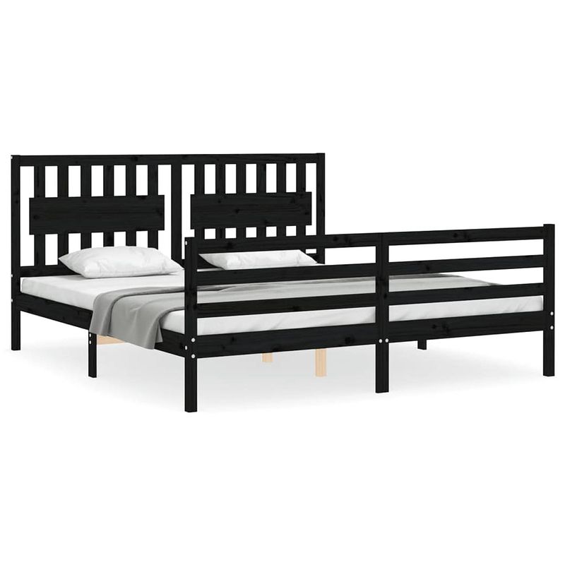 Foto van The living store houten bedframe - grenenhout - 205.5 x 185.5 x 100 cm - zwart