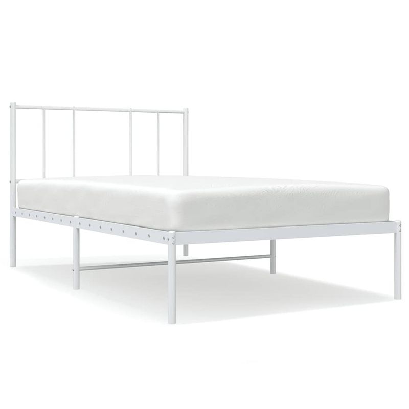 Foto van The living store klassiek bedframe - metalen constructie - metalen latten - extra opbergruimte - comfortabele