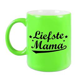 Foto van Liefste mama mok / beker neon groen voor moederdag/ verjaardag 330 ml - feest mokken