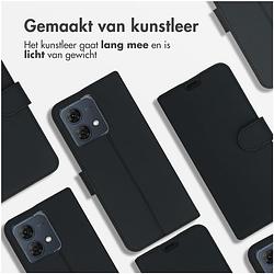 Foto van Accezz wallet softcase bookcase motorola moto g84 telefoonhoesje zwart