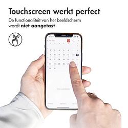 Foto van Accezz gehard glas full cover screenprotector iphone 15 plus smartphone screenprotector transparant