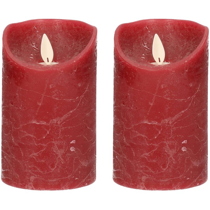 Foto van 2x bordeaux rode led kaarsen / stompkaarsen met bewegende vlam 12,5 - led kaarsen