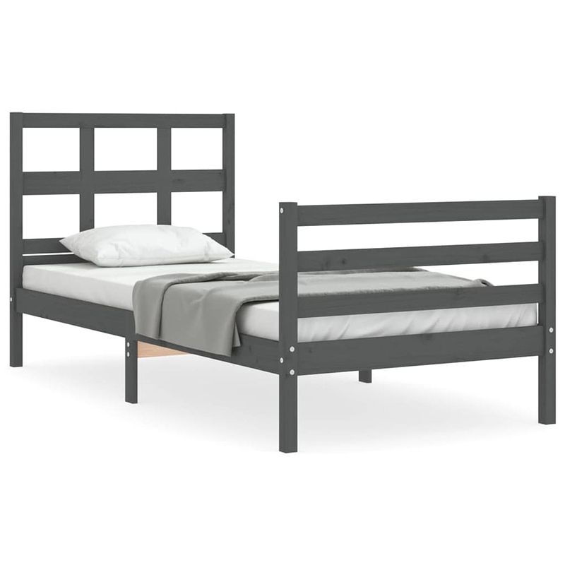 Foto van The living store bedframe massief grenenhout - grijs - 205.5 x 95.5 x 100 cm - multiplex lattenbodem