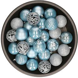 Foto van Kunststof kerstballen 37x stuks baby blauw 6 cm - kerstbal