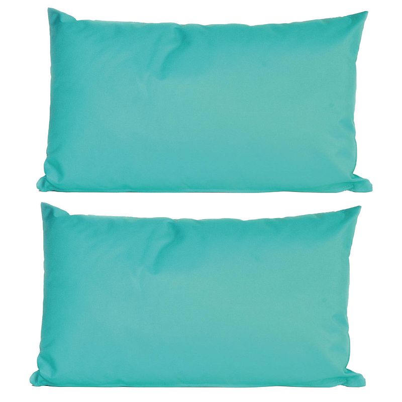 Foto van 2x bank/sier kussens voor binnen en buiten in de kleur aqua blauw 30 x 50 cm - sierkussens