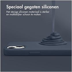 Foto van Accezz liquid silicone backcover met magsafe voor samsung galaxy s24 fe telefoonhoesje blauw