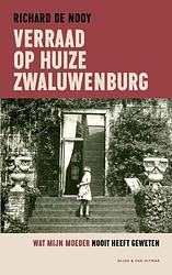 Foto van Verraad op huize zwaluwenburg - richard de nooy - paperback (9789038809496)